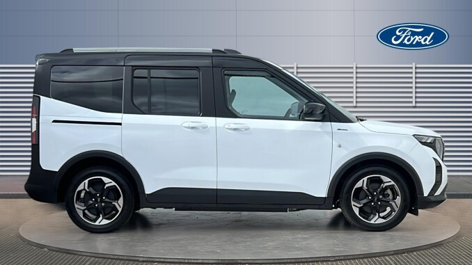 Ford Tourneo Courier 100kW Active 46kWh 5dr Auto Electric Estate - Image 5